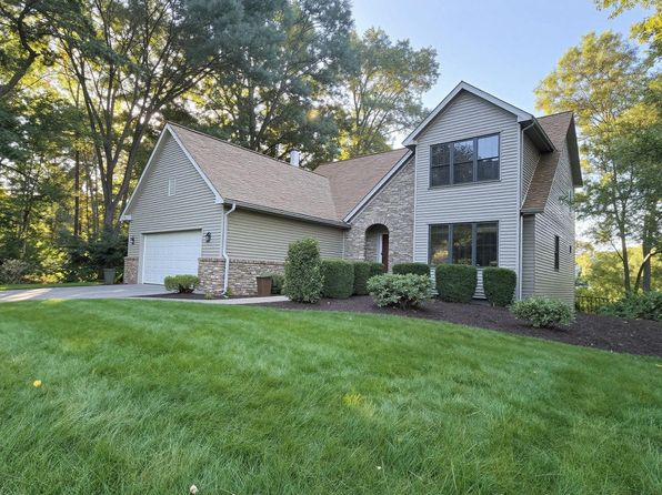 448 Fairwood Rd