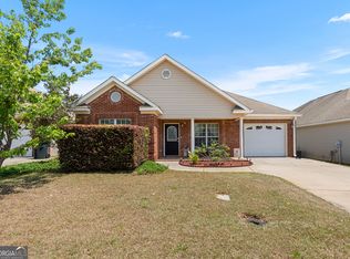 418 Covington Cv, Byron, GA 31008