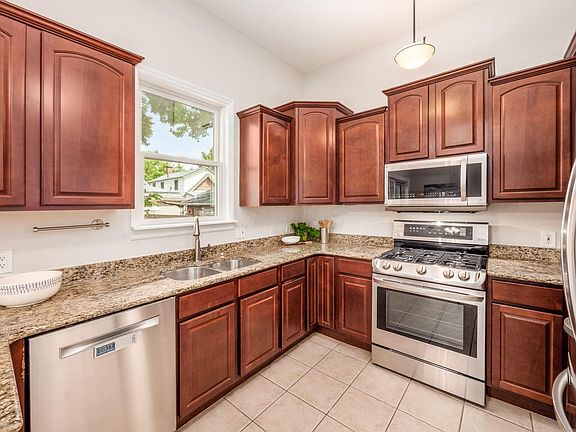 5th image of 870 S Lazelle St