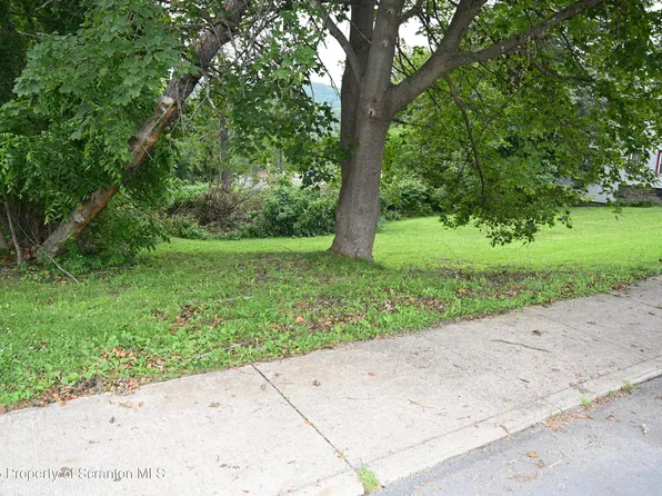 549 Washington St, Susquehanna, PA 18847