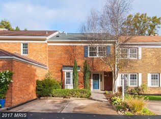 1015 Tapawingo Rd SW, Vienna, VA 22180