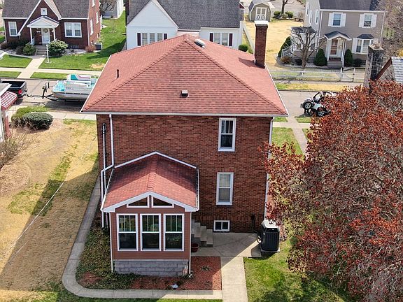 5th image of 312 Lee St