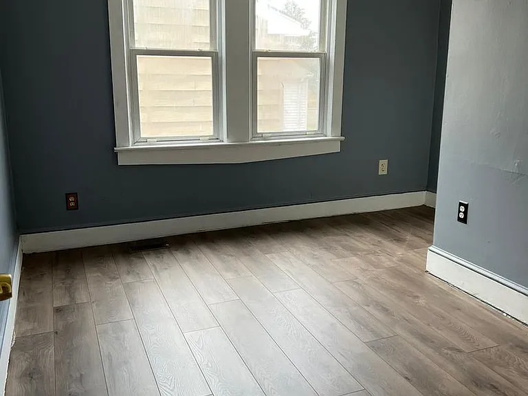 5083 Homestead Ave — Photo 11