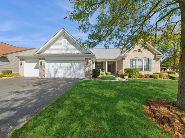 2468 Vista Trl, Elgin, IL 60124