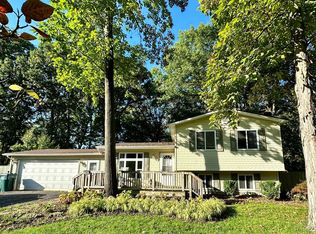 5188 Winchester Pass Rd, Lapeer, MI 48446
