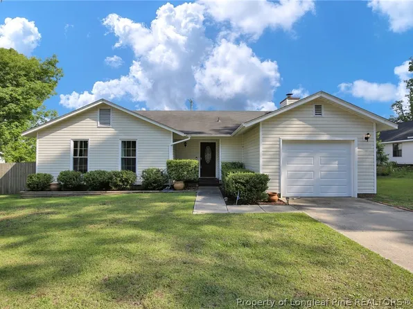 7010 Pantego Dr, Fayetteville, NC 28314