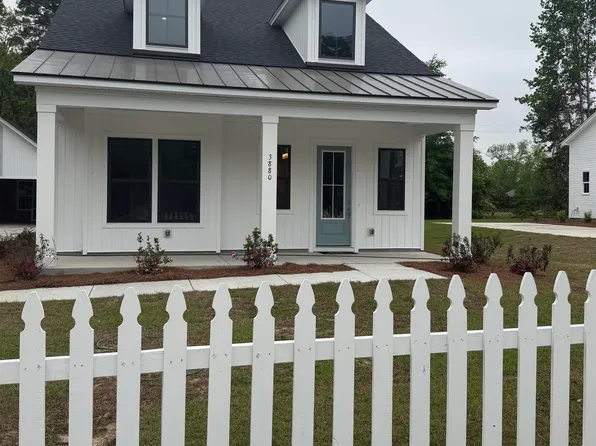 3880 Richardson St. #D, Loris, SC 29569