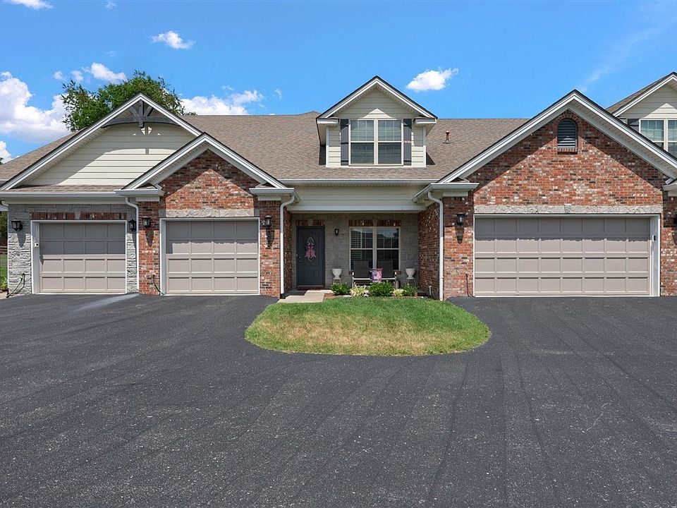 1st image of 208 Chippewa Dr Suite 503