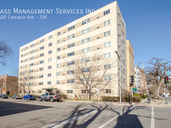 1400 Chicago Ave APT 206
