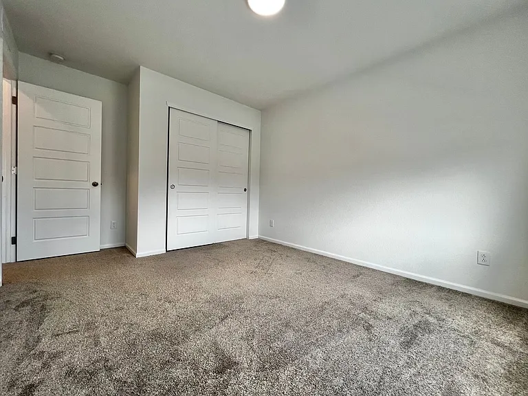 5636 Bay Hill Dr — Photo 32