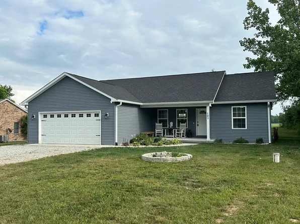 103 Patriots Lndg, Fillmore, IN 46128