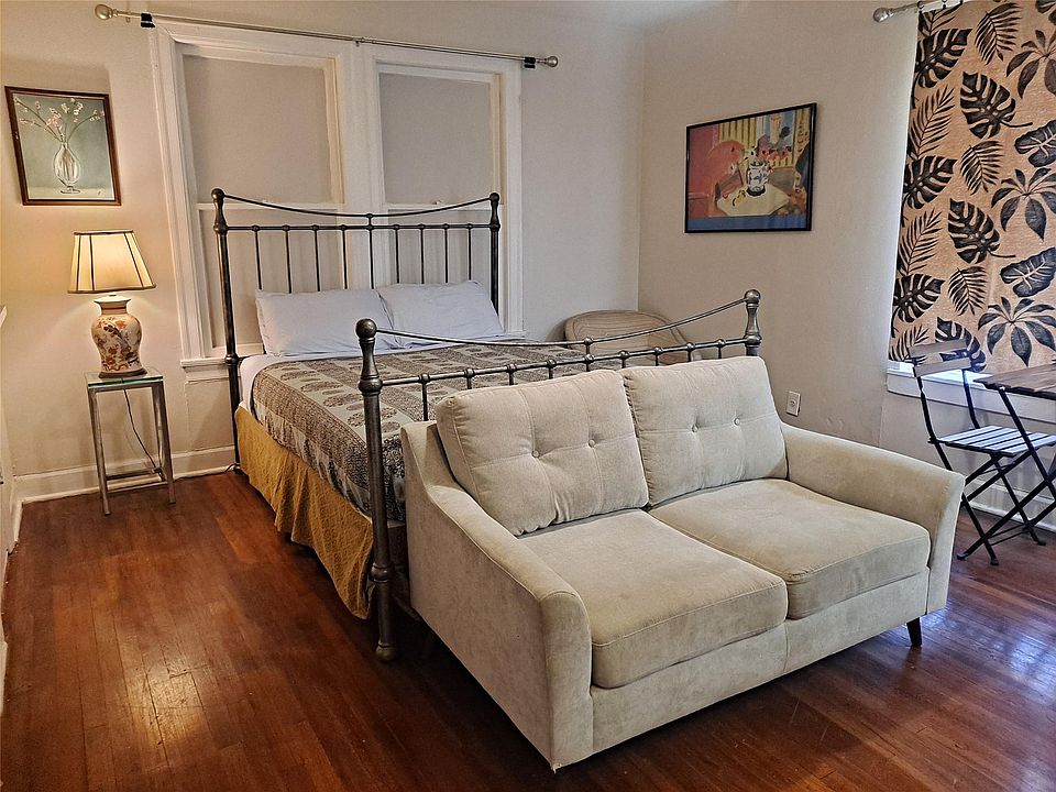 1st image of 1906 San Gabriel St #16
