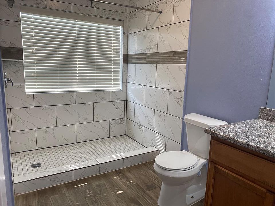 1st image of 9418 Clipperwood Pl