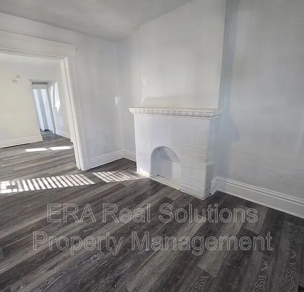 85 N Yale Ave — Photo 3