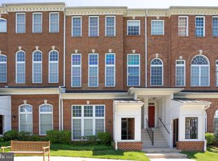 4424 Eastwick Ct, Fairfax, VA 22033
