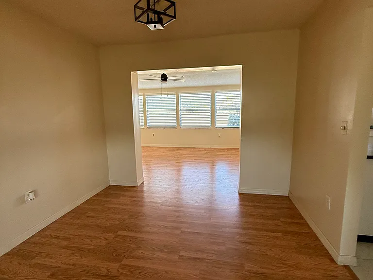 1807 Haverford Ave — Photo 6