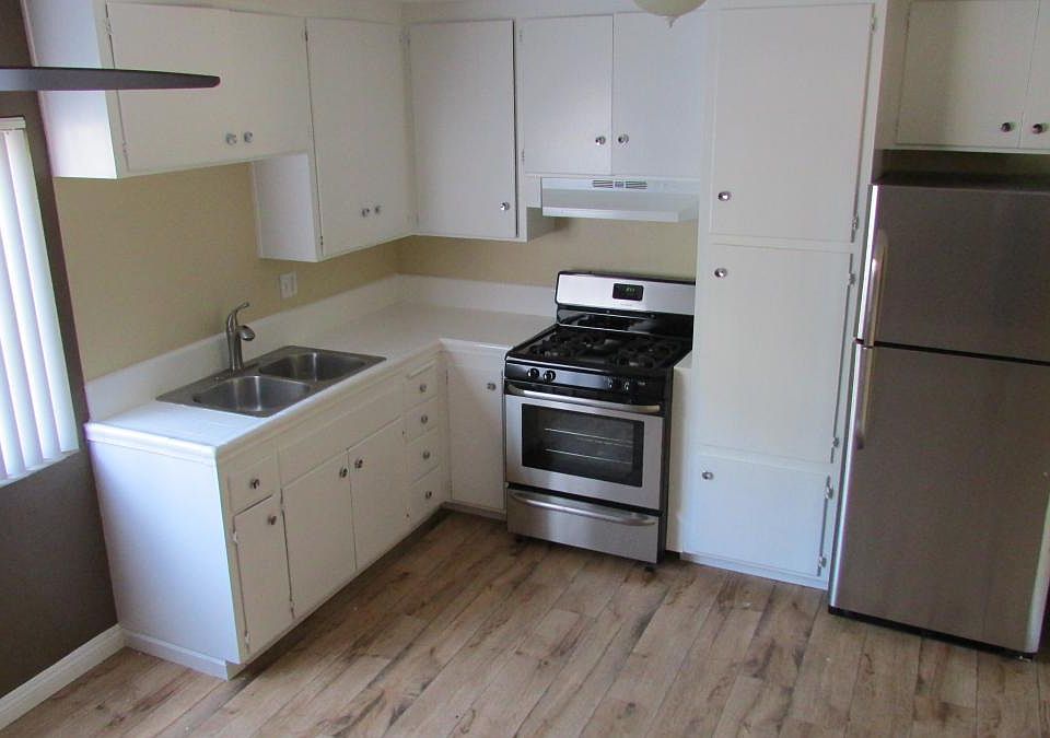 1st image of 8473 Buckland St