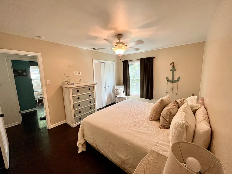 2931 Chisolm Trl — Photo 18