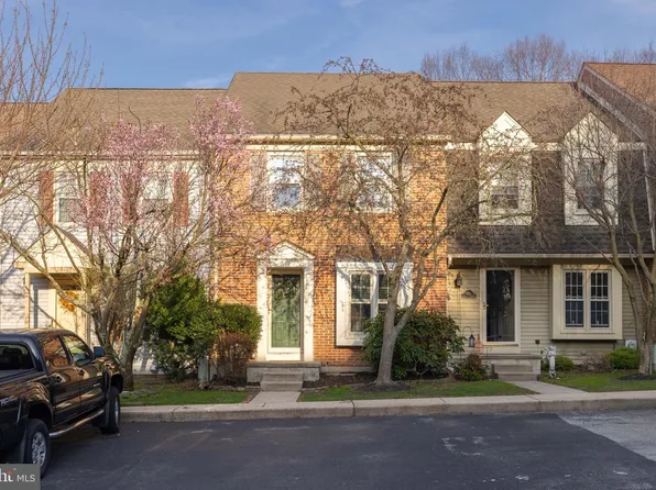 311 Stoneham Dr, Hockessin, DE 19707