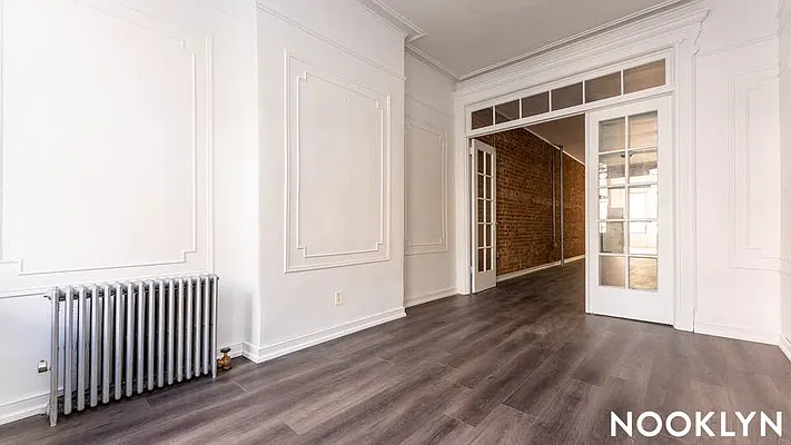 Rented by Nooklyn NYC LLC | media 18