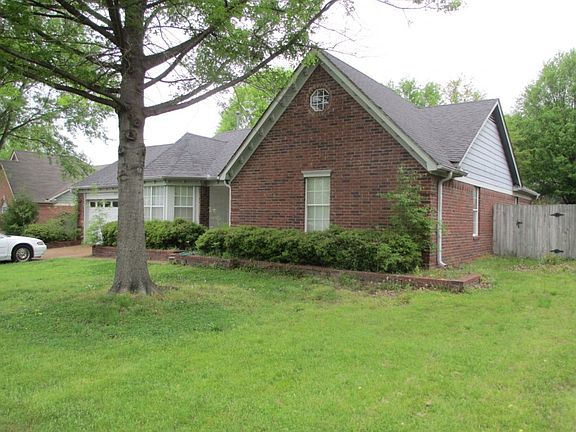 2nd image of 8050 Sundown Ln