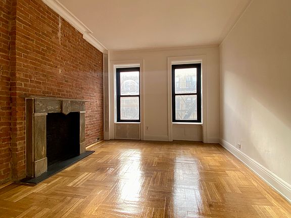 3rd image of 519 E 88th St APT 4A
