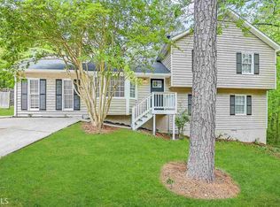 1319 Ashbrook Dr, Lawrenceville, GA 30043