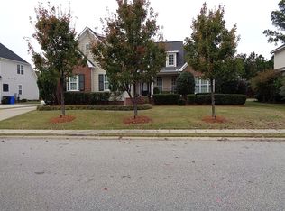 2408 Thorngrove Ct, Fayetteville, NC 28303