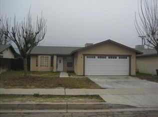 294 E Marengo Ave, Shafter, CA 93263