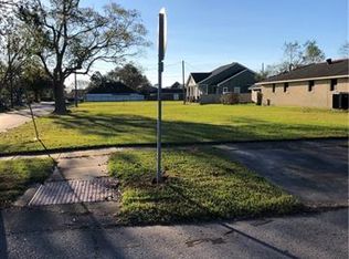 2049 Margaret Ln, Meraux, LA 70075