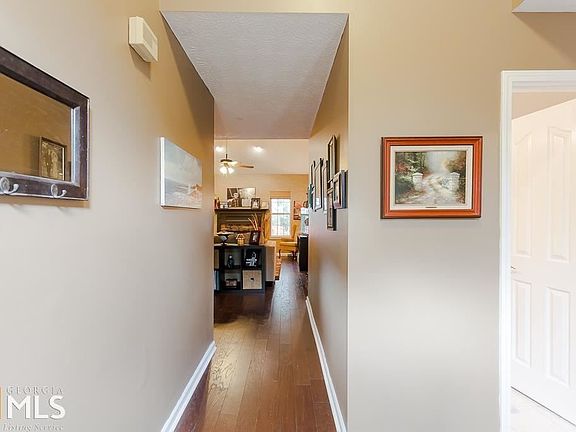 2nd image of 439 Rock Creek Dr