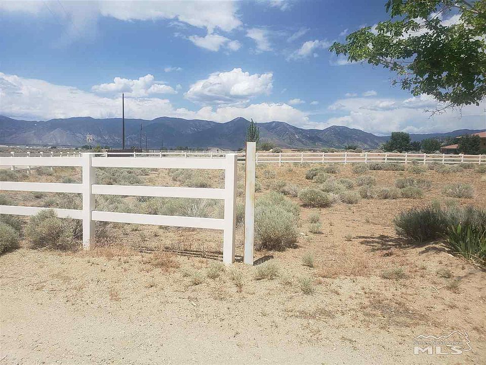 2nd image of 1780 Sunrise Pass Rd