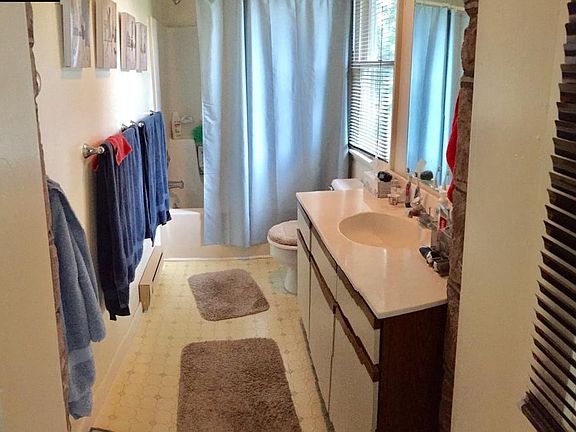Full Bath