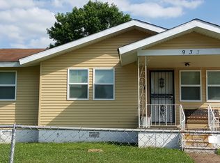 933 Irvine Ave, Florence, AL 35630