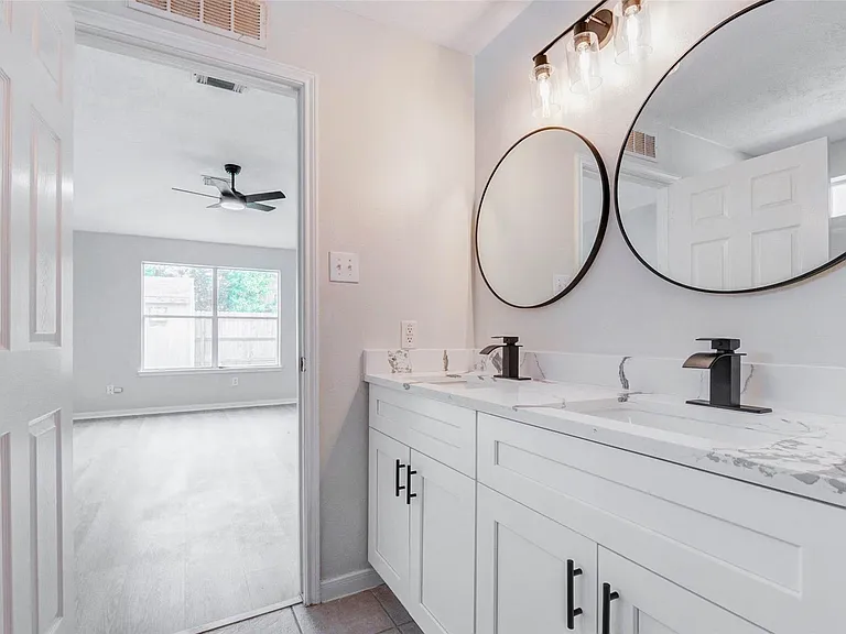 5318 Cilantro Ln — Photo 27