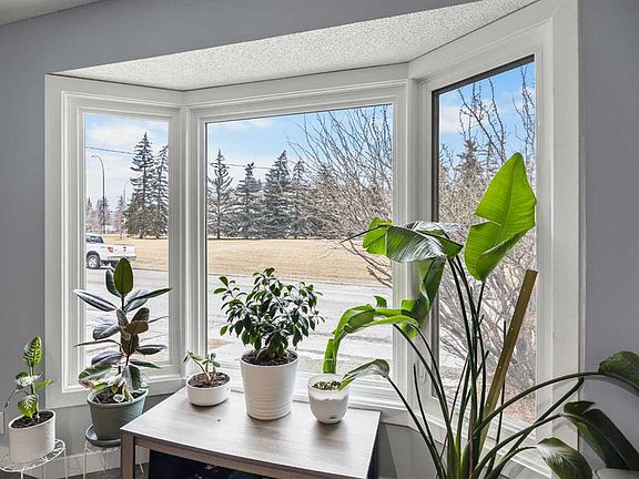 3rd image of 23 E Edgedale Rd NW