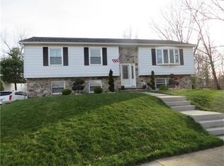 3 Genus Ct, Parlin, NJ 08859