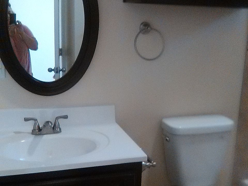 1st image of 242 N Mayflower St APT 3