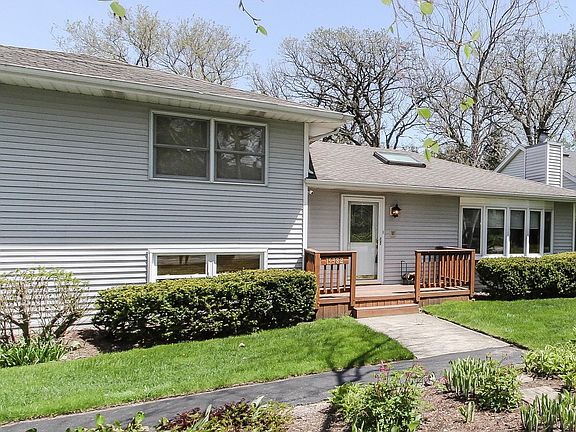 4th image of 19382 W Prospect Dr