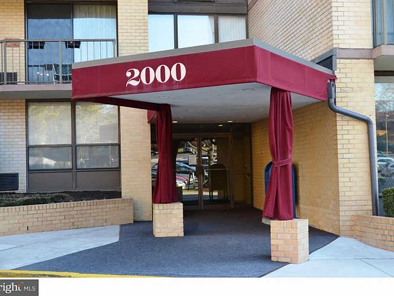 2nd image of 666 W Germantown Pike Carport South 107
