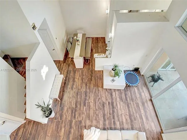 16339 Malibu Dr — Photo 19