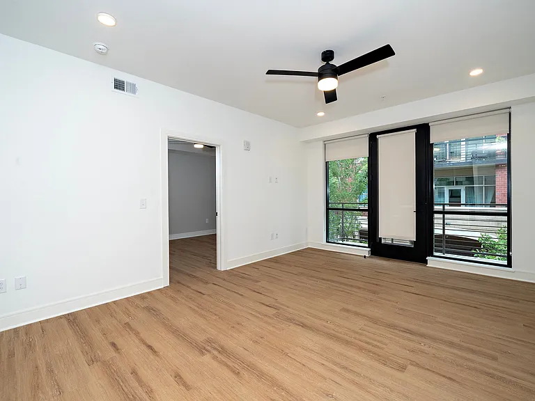 615 Peace St #306 — Photo 13