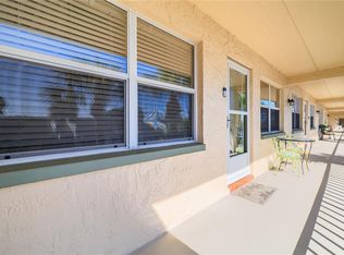 11720 Park Blvd APT 302, Seminole, FL 33772