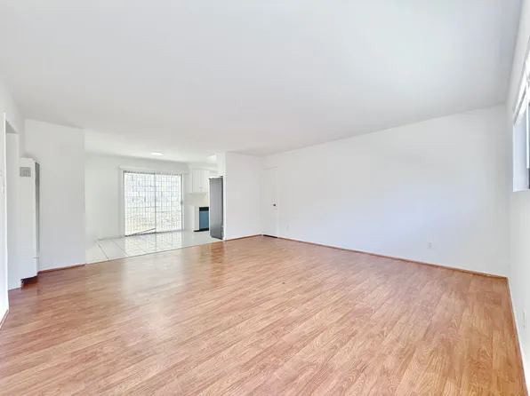 540 E Hyde Park Pl, 540 Hyde Park Pl APT 2, Inglewood, CA 90302