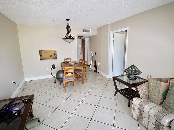 5th image of 13000 SW 92nd Ave APT B201