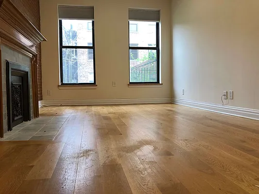 Rented by One New York Realty Inc | media 5