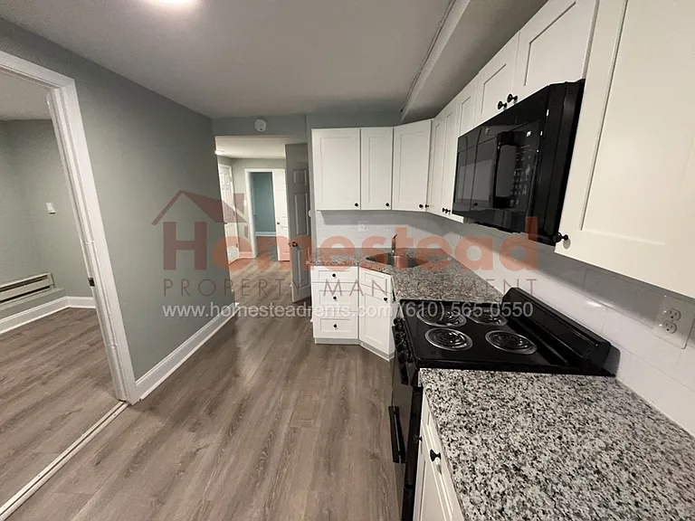 4521 N 7th St — Photo 7