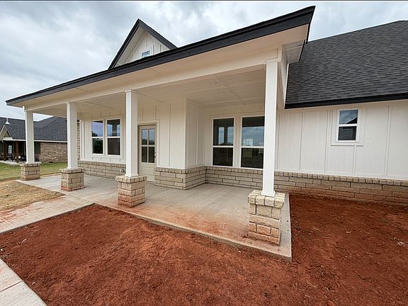 2nd image of 2098 Kaylee Rd