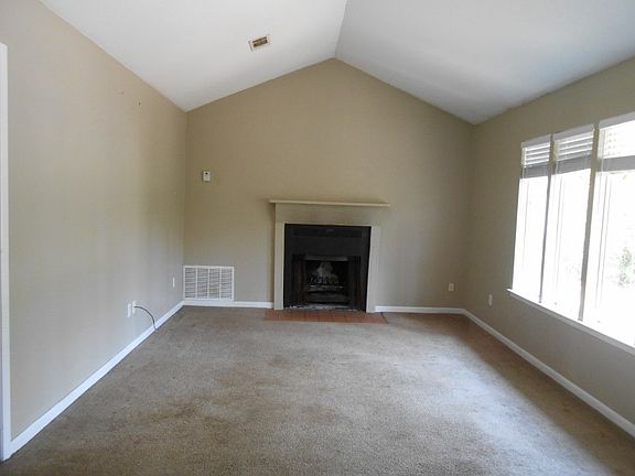 2nd image of 1300 Rosemont Dr