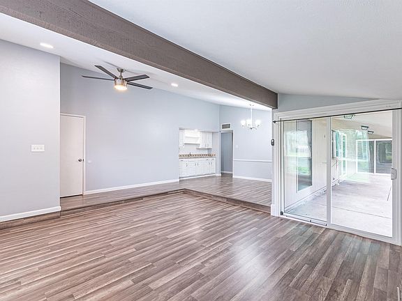 3rd image of 15510 Sierra Valle Dr
